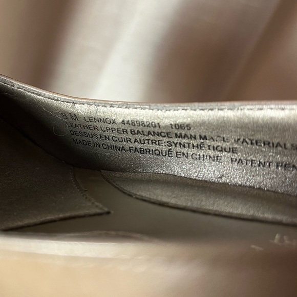 Naturalizer Rounded toes leather upper heels Tan Size 8 - Picture 7 of 7